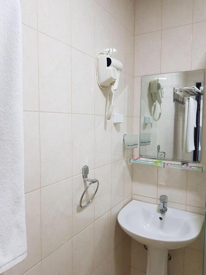 Voyage Hotel Fergana Zewnętrze zdjęcie