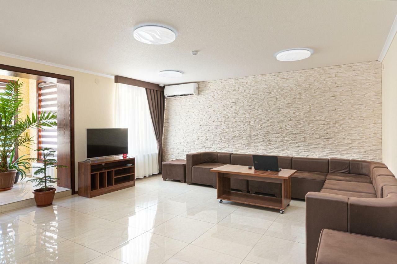 Voyage Hotel Fergana Zewnętrze zdjęcie